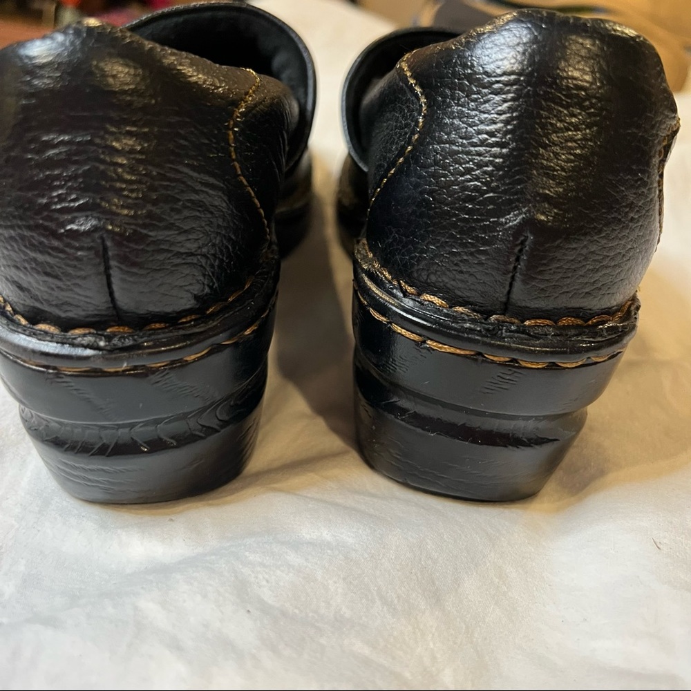 COPY - Hold - BOC Toby II Clog size 8 Black Leather - Picture 6 of 14